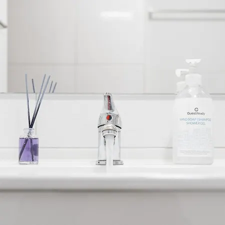 شقة Guestready - A Brilliant Near Alma Mall