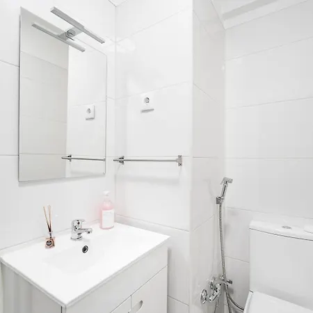 شقة Guestready - A Brilliant Near Alma Mall *