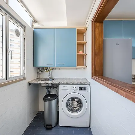 Guestready - A Brilliant Near Alma Mall